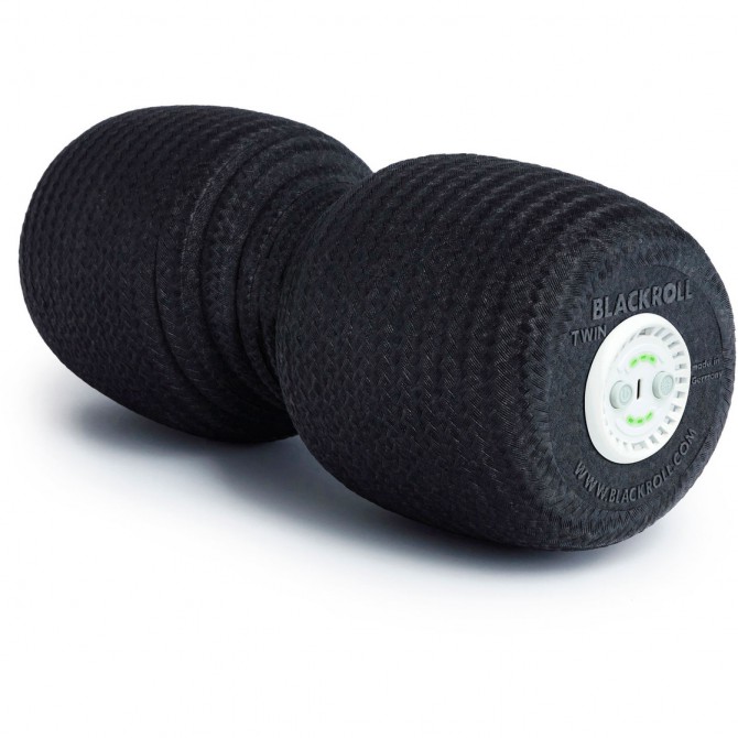 BLACKROLL BOOSTER SET TWIN 2.0 masāžas rullis komplektā ar vibrācijas moduli, melns