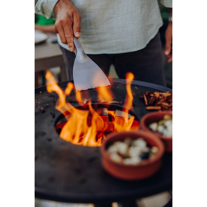 HOFATS grila skrāps