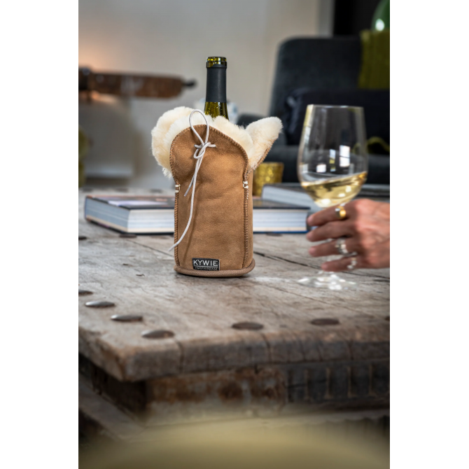 KYWIE vīna dzesētājs no aitādas, Champagne camel suede