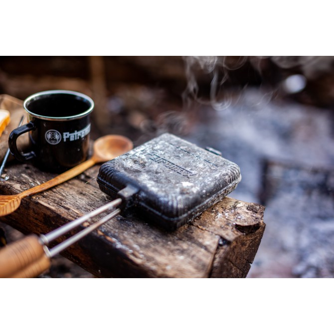 PETROMAX Kempinga karstmaižu panna