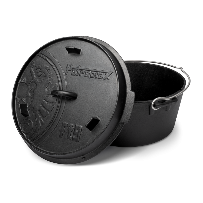 Petromax Dutch Oven, čuguna katls ar plakanu pamatni, 7,5L
