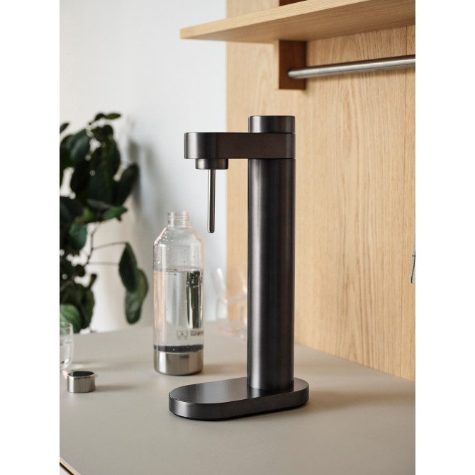 STELTON Brus ūdens gāzēšanas iekārta, melni metāliska