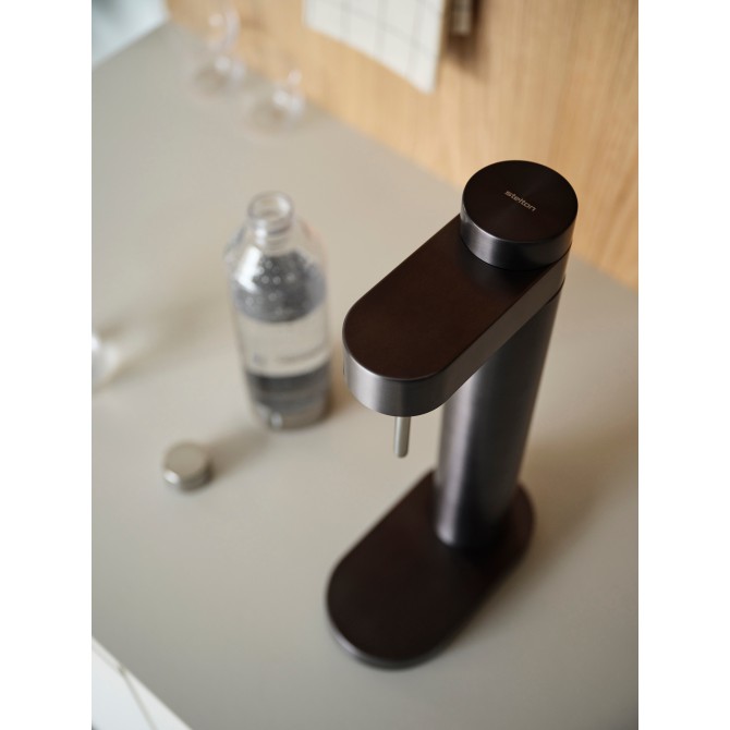 STELTON Brus ūdens gāzēšanas iekārta, melni metāliska