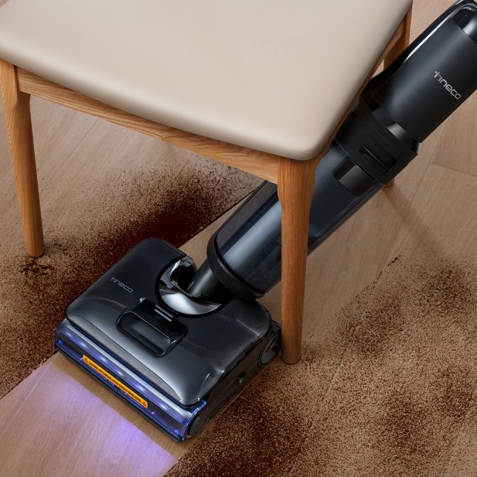 TINECO FLOOR ONE S7 STRETCH STEAM PLUS bezvadu mitrās uzkopšanas putekļsūcējs
