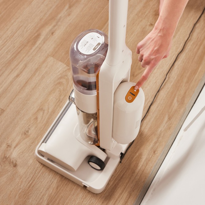 TINECO iFLOOR Y2 Plus cordless floor cleaner