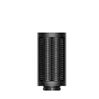 Gludiem, ar fēnu izžāvētiem matiem. Ar Dyson izstrādātajiem sariņiem, kas nodrošina uzlabotu komfortu galvas ādai un mazāku aizķeršanos.

